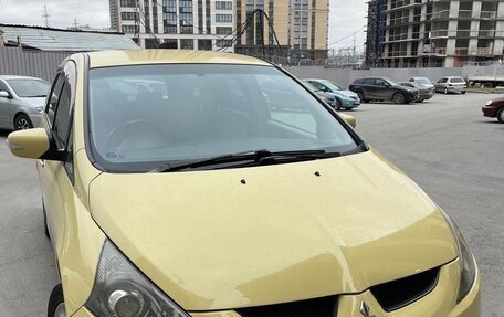 Mitsubishi Grandis, 2004 год, 750 000 рублей, 2 фотография