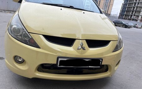 Mitsubishi Grandis, 2004 год, 750 000 рублей, 3 фотография