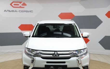 Mitsubishi Outlander III рестайлинг 3, 2018 год, 1 570 000 рублей, 2 фотография