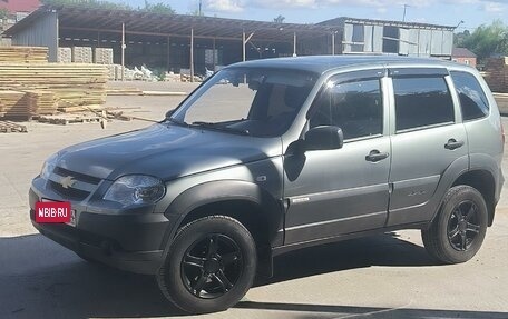 Chevrolet Niva I рестайлинг, 2016 год, 750 000 рублей, 5 фотография