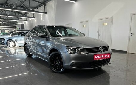 Volkswagen Jetta VI, 2014 год, 995 000 рублей, 5 фотография