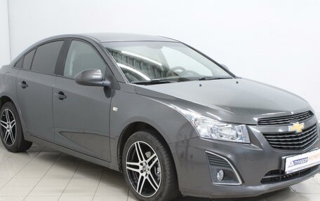 Chevrolet Cruze II, 2012 год, 889 000 рублей, 3 фотография