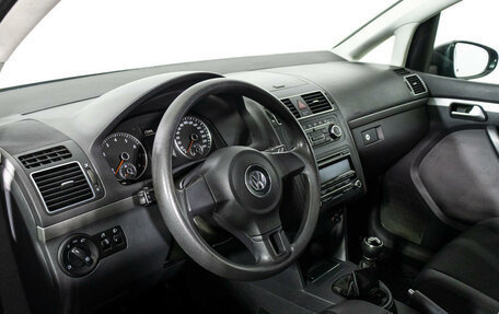 Volkswagen Touran III, 2010 год, 1 229 000 рублей, 11 фотография