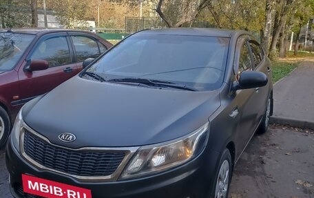 KIA Rio III рестайлинг, 2012 год, 1 100 000 рублей, 2 фотография