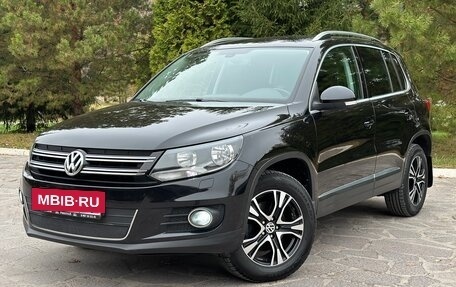 Volkswagen Tiguan I, 2012 год, 1 720 000 рублей, 2 фотография