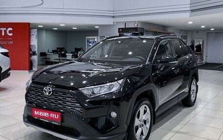 Toyota RAV4, 2019 год, 2 950 000 рублей, 1 фотография