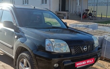 Nissan X-Trail, 2005 год, 660 000 рублей, 2 фотография