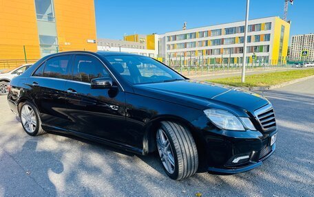 Mercedes-Benz E-Класс, 2009 год, 2 300 000 рублей, 2 фотография