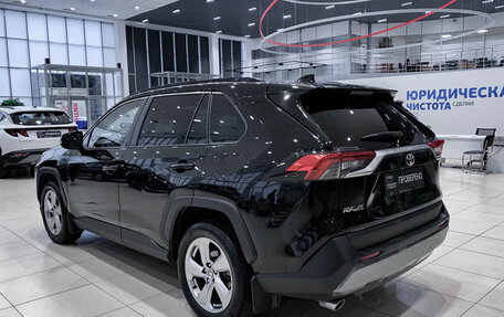 Toyota RAV4, 2019 год, 2 950 000 рублей, 7 фотография