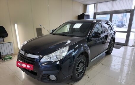 Subaru Outback IV рестайлинг, 2013 год, 3 200 000 рублей, 2 фотография