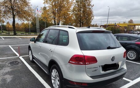 Volkswagen Touareg III, 2012 год, 2 390 000 рублей, 4 фотография