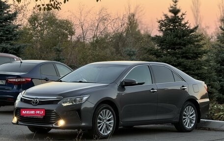 Toyota Camry, 2015 год, 2 292 000 рублей, 8 фотография