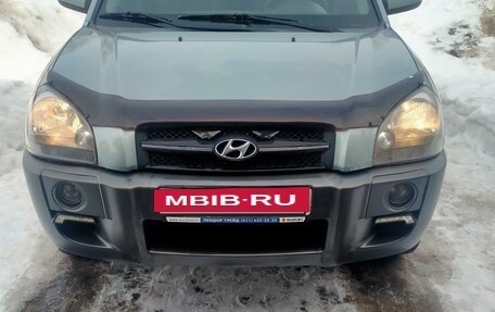 Hyundai Tucson III, 2005 год, 840 000 рублей, 8 фотография