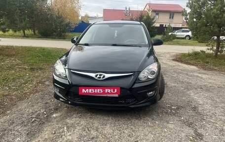 Hyundai i30 I, 2011 год, 930 000 рублей, 2 фотография