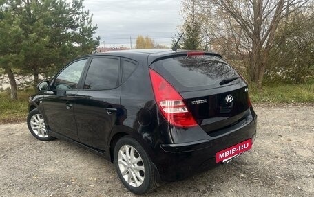 Hyundai i30 I, 2011 год, 930 000 рублей, 3 фотография