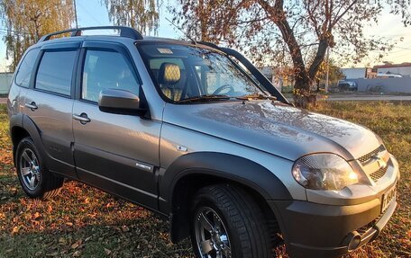 Chevrolet Niva I рестайлинг, 2016 год, 890 000 рублей, 31 фотография