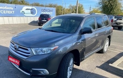 Toyota Highlander III, 2012 год, 2 135 000 рублей, 1 фотография