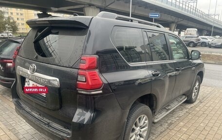 Toyota Land Cruiser Prado 150 рестайлинг 2, 2018 год, 4 600 000 рублей, 3 фотография