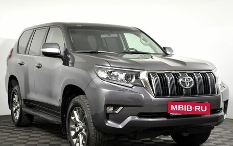 Toyota Land Cruiser Prado 150 рестайлинг 2, 2022 год, 7 600 000 рублей, 3 фотография