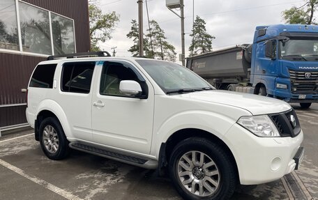 Nissan Pathfinder, 2012 год, 1 700 000 рублей, 3 фотография