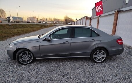 Mercedes-Benz E-Класс, 2009 год, 1 200 000 рублей, 5 фотография