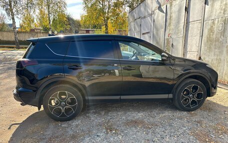 Toyota RAV4, 2017 год, 2 570 000 рублей, 9 фотография