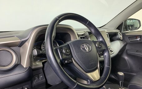 Toyota RAV4, 2013 год, 1 990 000 рублей, 12 фотография