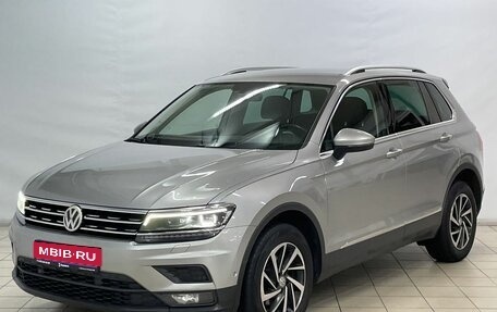 Volkswagen Tiguan II, 2018 год, 2 499 900 рублей, 1 фотография