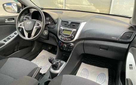 Hyundai Solaris II рестайлинг, 2011 год, 599 000 рублей, 8 фотография