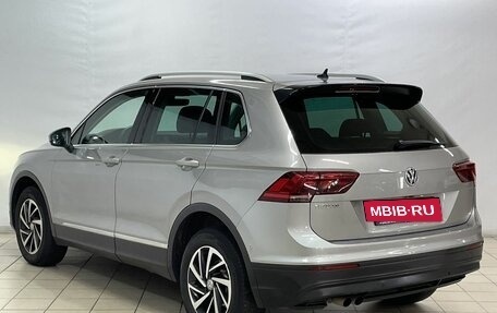 Volkswagen Tiguan II, 2018 год, 2 499 900 рублей, 5 фотография