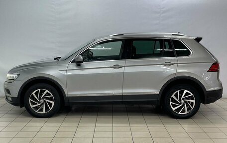 Volkswagen Tiguan II, 2018 год, 2 499 900 рублей, 9 фотография