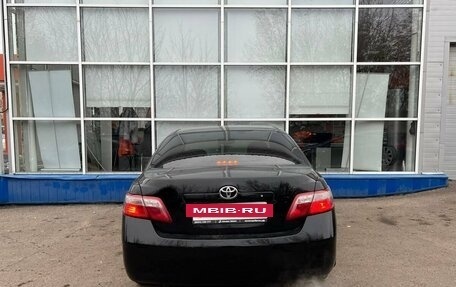 Toyota Camry, 2006 год, 950 000 рублей, 4 фотография