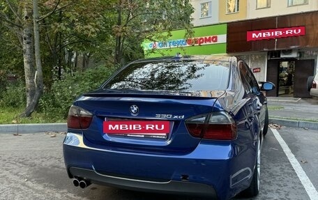 BMW 3 серия, 2006 год, 1 700 000 рублей, 11 фотография