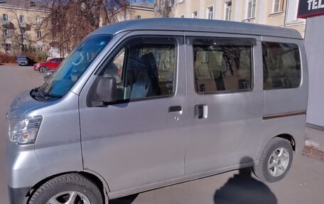 Daihatsu Hijet X, 2018 год, 1 000 000 рублей, 3 фотография