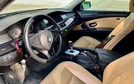 BMW 5 серия, 2009 год, 1 800 000 рублей, 15 фотография