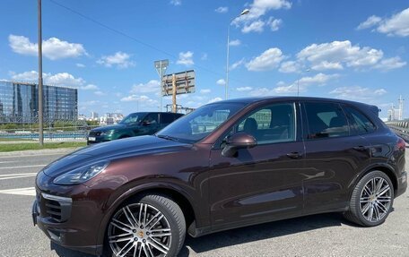 Porsche Cayenne III, 2017 год, 6 500 000 рублей, 2 фотография