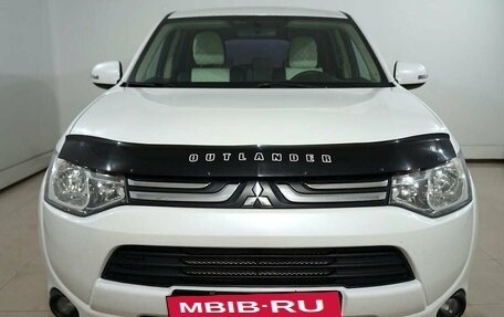 Mitsubishi Outlander III рестайлинг 3, 2012 год, 1 120 000 рублей, 2 фотография