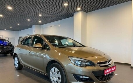 Opel Astra J, 2014 год, 1 070 000 рублей, 1 фотография