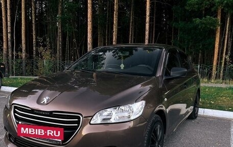 Peugeot 301 I рестайлинг, 2013 год, 695 000 рублей, 3 фотография