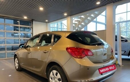 Opel Astra J, 2014 год, 1 070 000 рублей, 5 фотография