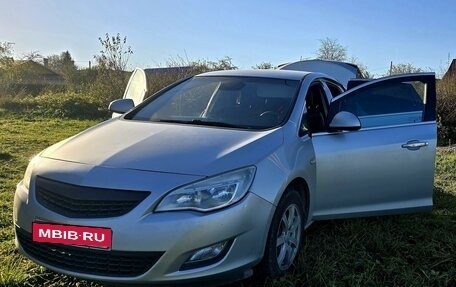 Opel Astra J, 2013 год, 1 000 000 рублей, 8 фотография