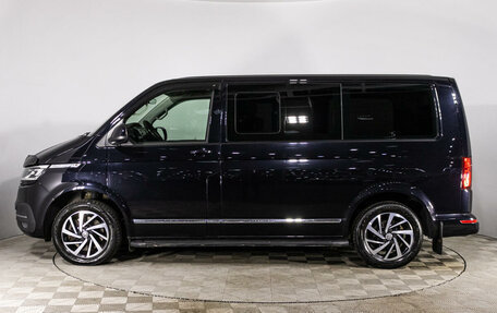 Volkswagen Multivan T6 рестайлинг, 2021 год, 6 499 000 рублей, 8 фотография