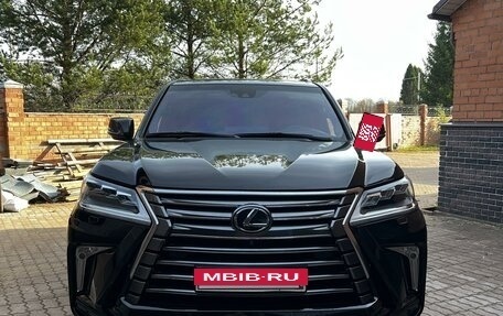 Lexus LX III, 2018 год, 11 100 000 рублей, 3 фотография