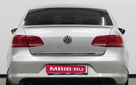 Volkswagen Passat B7, 2012 год, 1 015 000 рублей, 4 фотография