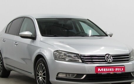 Volkswagen Passat B7, 2012 год, 1 015 000 рублей, 7 фотография