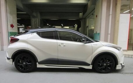 Toyota C-HR I рестайлинг, 2019 год, 1 579 000 рублей, 2 фотография