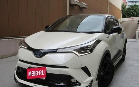 Toyota C-HR I рестайлинг, 2019 год, 1 579 000 рублей, 7 фотография