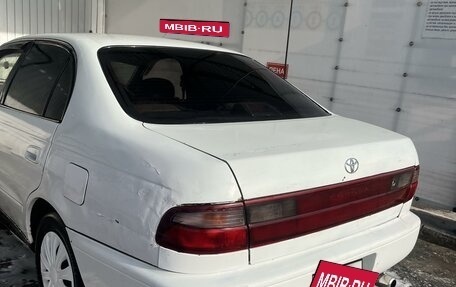 Toyota Corona VIII (T170), 1992 год, 200 000 рублей, 4 фотография