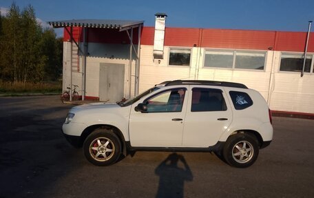 Dacia Duster I рестайлинг, 2010 год, 700 000 рублей, 3 фотография