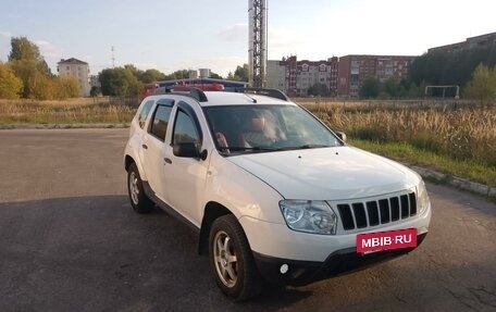 Dacia Duster I рестайлинг, 2010 год, 700 000 рублей, 4 фотография